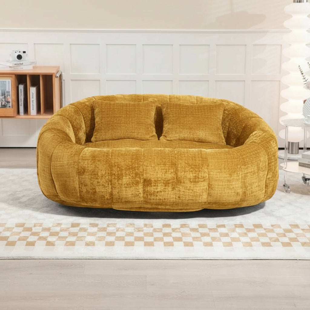 Canapé pouf 2 places en chenille, coloris jaune moutarde, en situation, de face