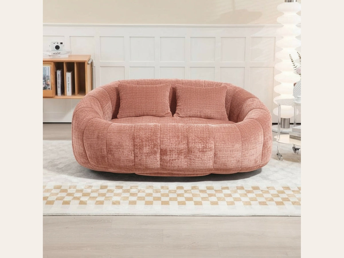 Canapé pouf 2 places en chenille, coloris rose terracotta, en situation, de face