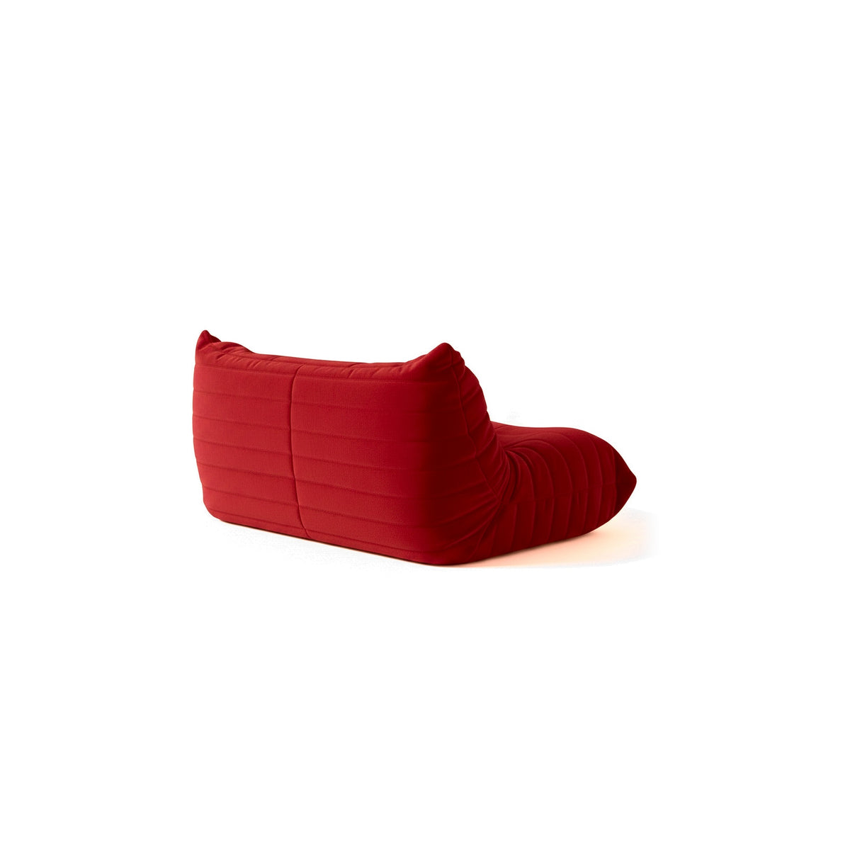 Canapé modulable bas 2 places, velours teddy rouge carmin, vue de trois quarts arrière