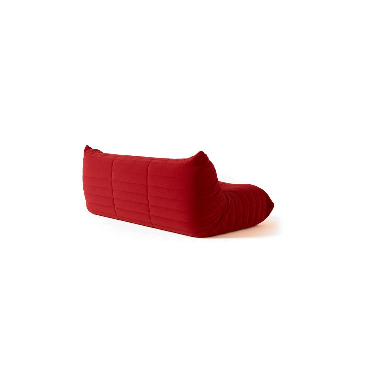 Canapé modulable bas 3 places, velours teddy rouge carmin, vue de trois quarts arrière