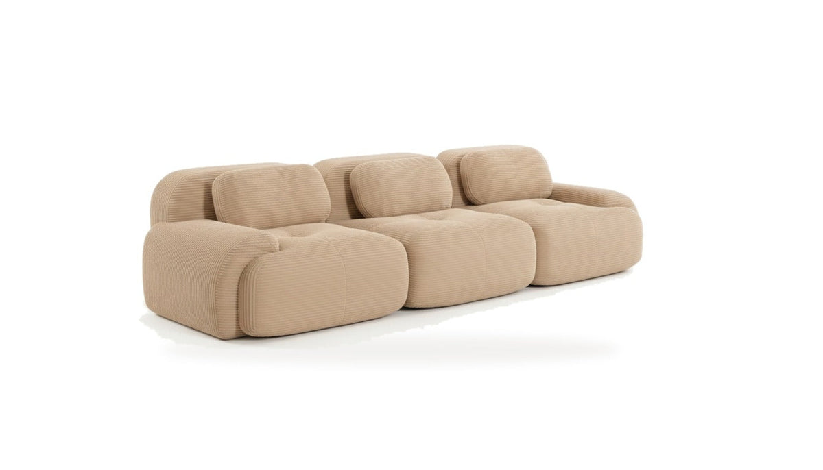 Canapé modulaire 3 places beige, vue de trois quarts sur fond blanc