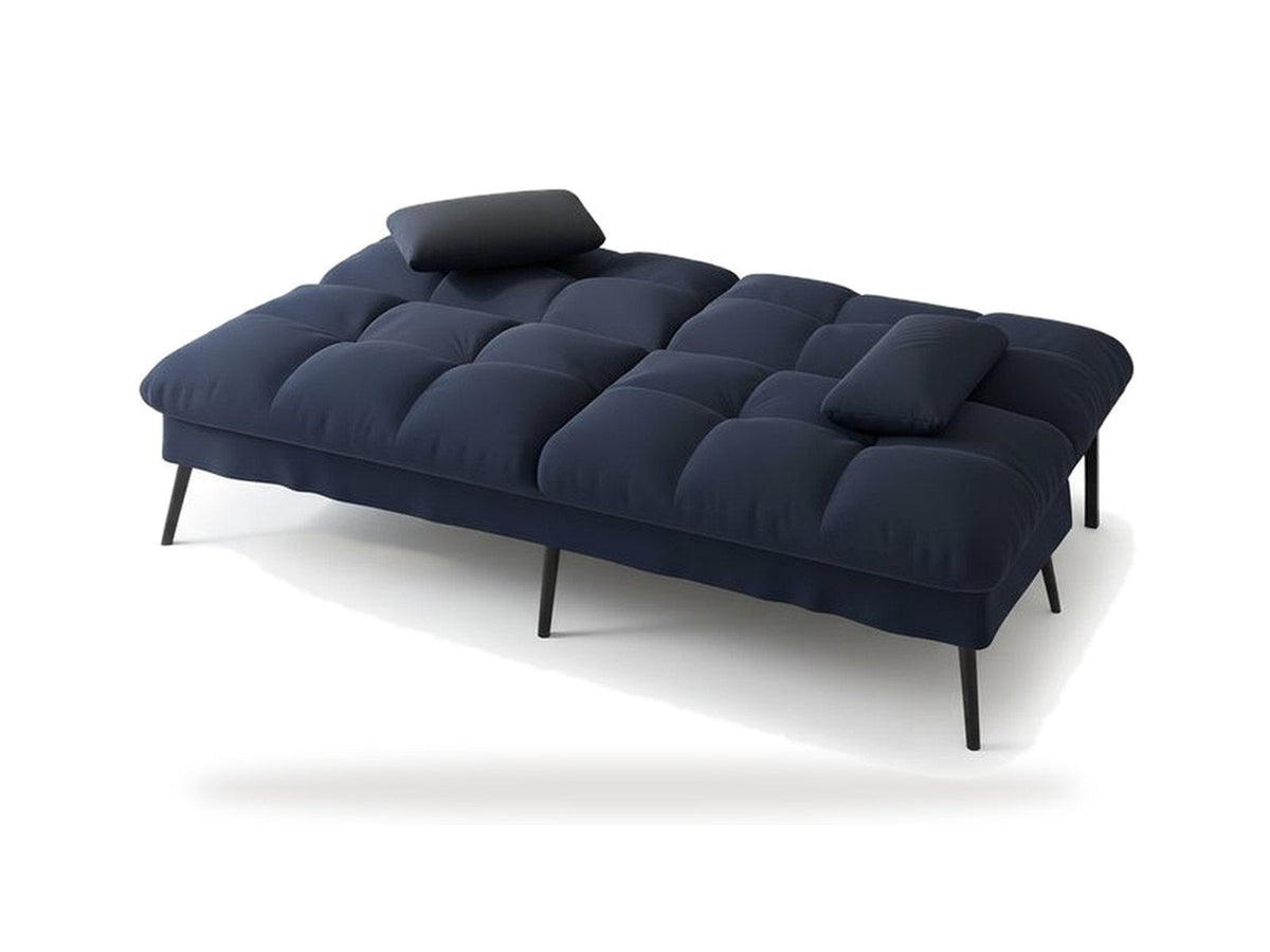Canapé convertible en velours, coloris bleu profond, dossier couché en mode lit, sur fond blanc