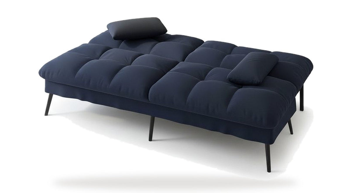 Canapé convertible en velours, coloris bleu profond, dossier couché en mode lit, sur fond blanc