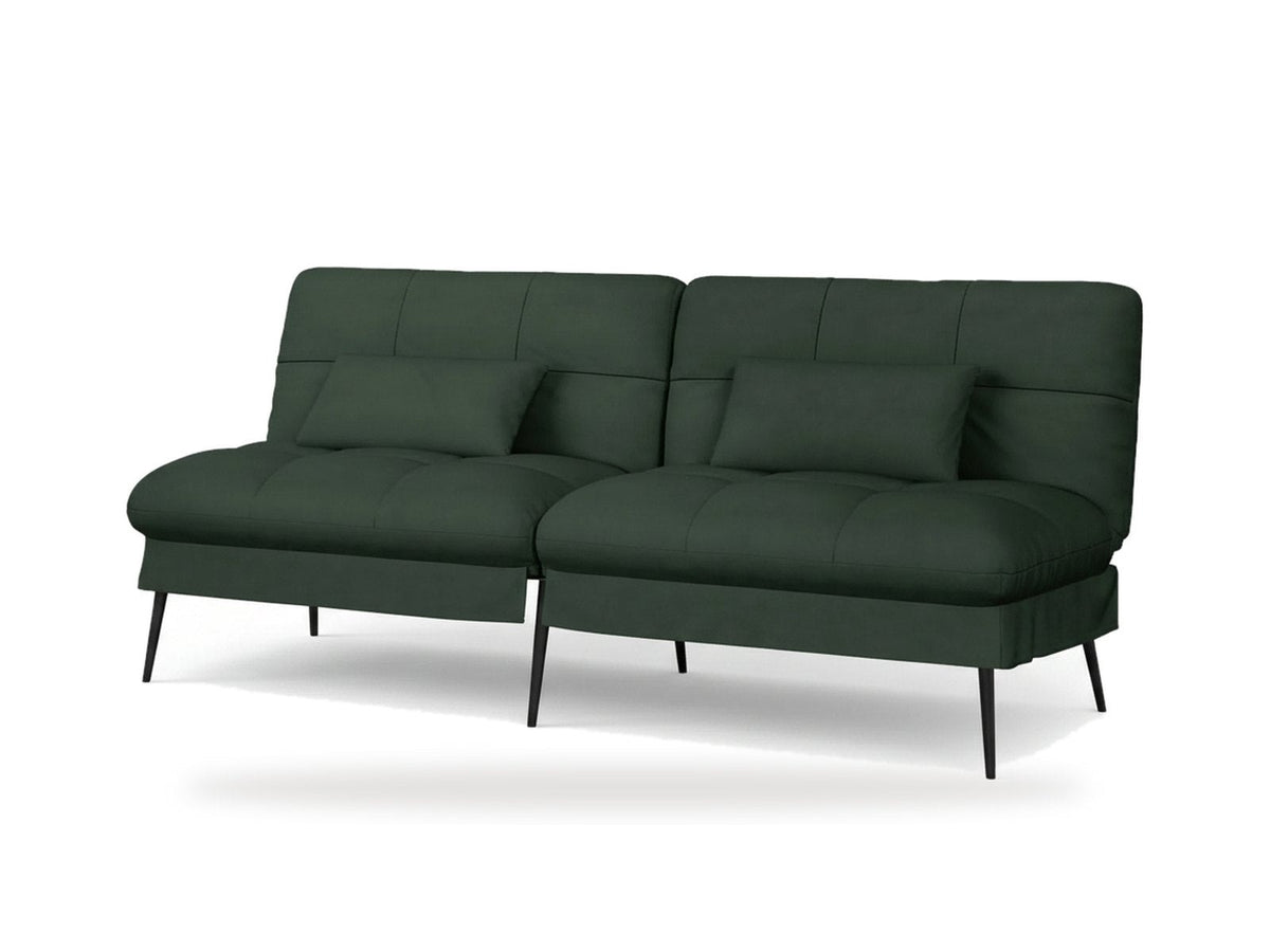 Canapé convertible en velours, coloris vert profond, vue de trois quarts avant sur fond blanc