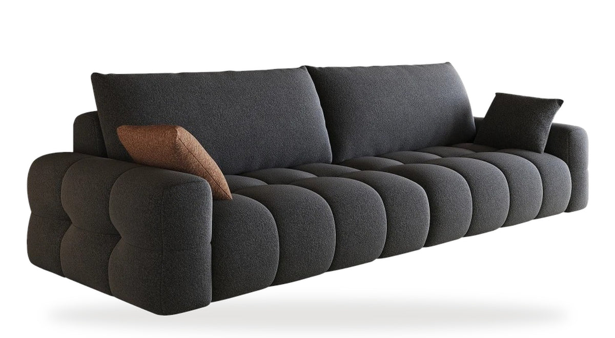 Grand canapé bouclette 3 places anthracite, collection Cumulo, de trois quarts avant, sur fond blanc