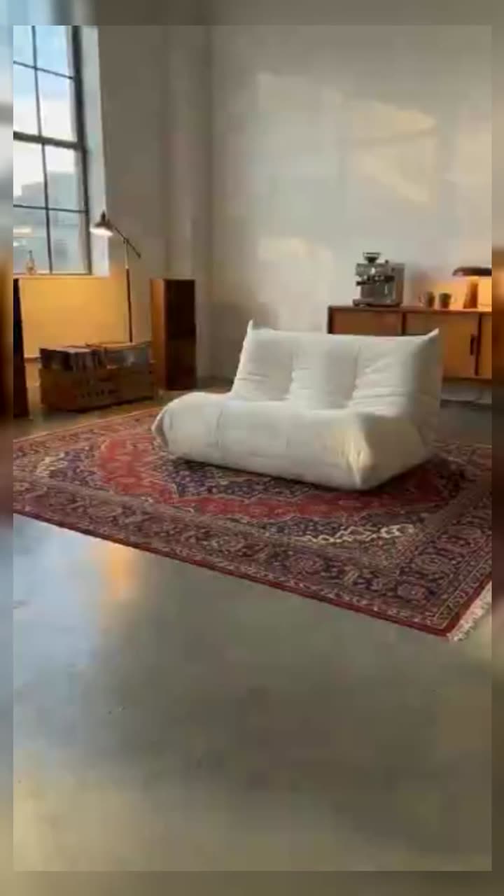Canapé nuage Cirro dans un salon