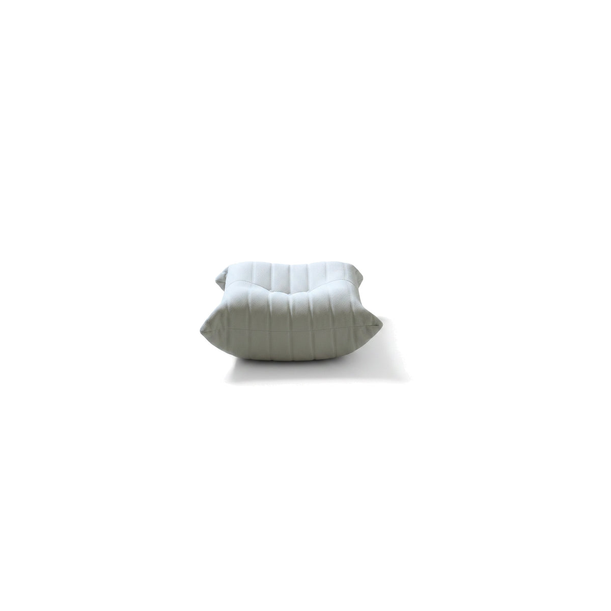 Pouf repose-pieds bas, velours teddy blanc écru, vue de face