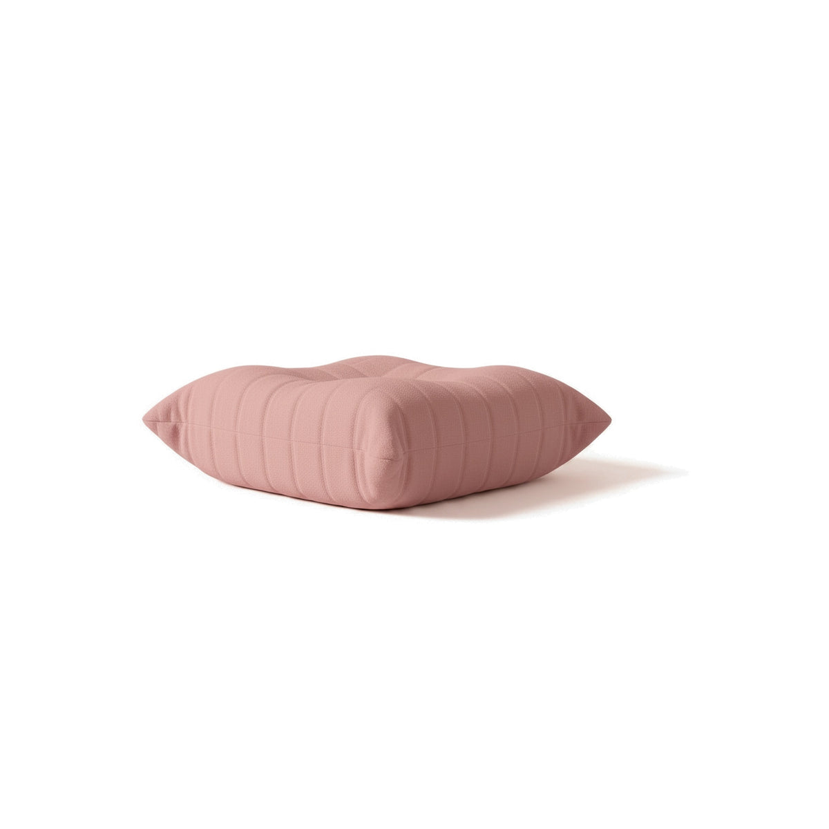Pouf repose-pieds bas, velours teddy rose poudré, vue de trois quarts arrière