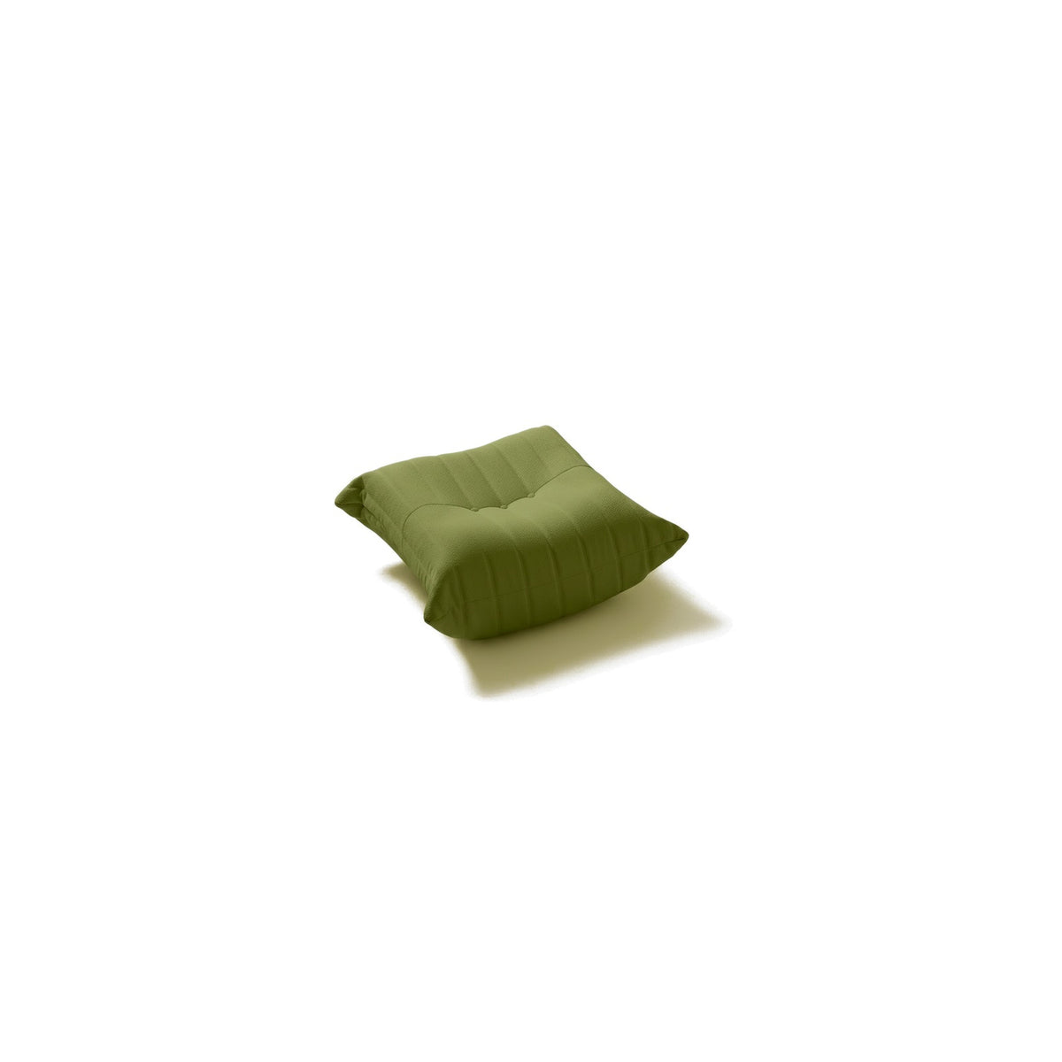 Pouf repose-pieds bas, velours teddy vert olive, vue de trois quarts avant